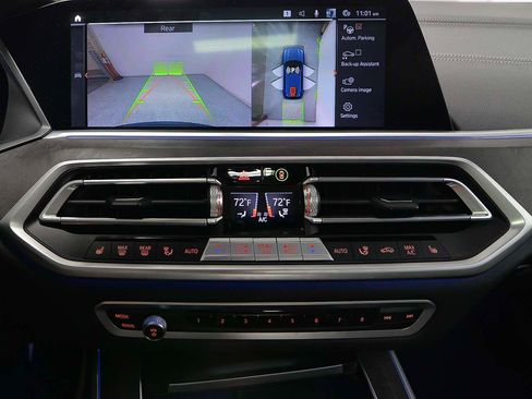 Used 2022 BMW X5 sDrive40i w/ Premium Package image 14