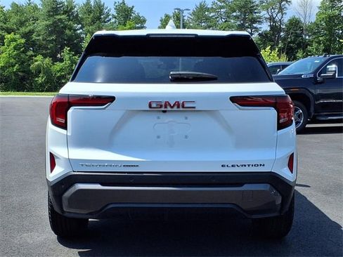 New 2026 GMC Terrain Elevation image 24