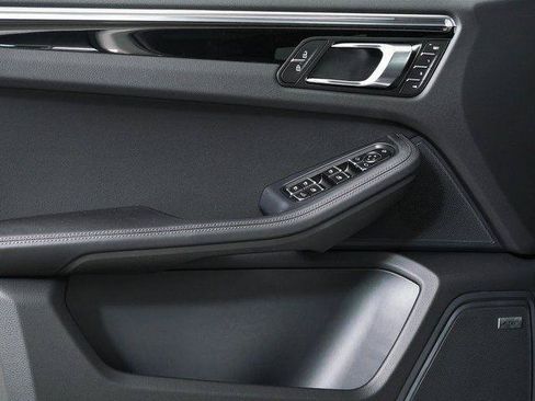 New 2026 Porsche Macan Turbo AWD/4WD image 6