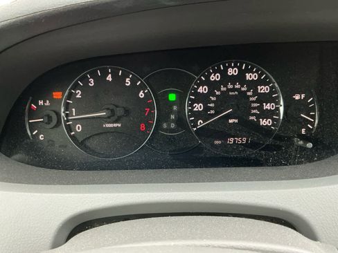 Used 2006 Toyota Avalon XLS FWD image 18