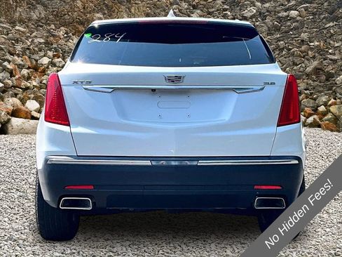 Used 2017 Cadillac XT5 Luxury w/ Driver Awareness Package FWD image 4
