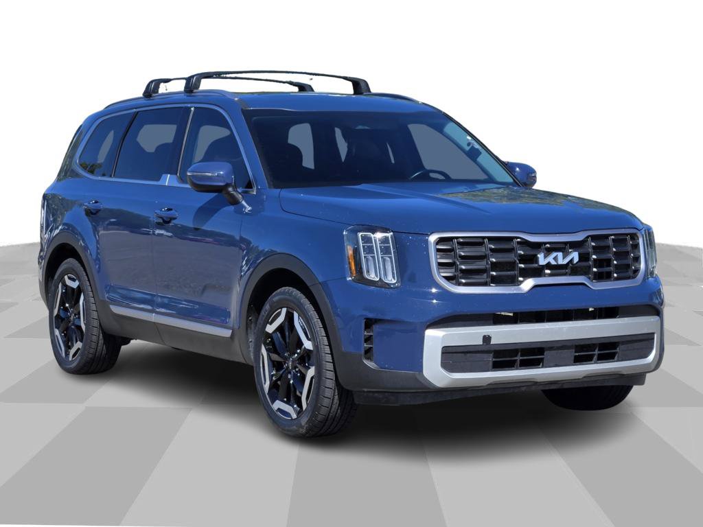 Used 2025 Kia Telluride S AWD/4WD image 1
