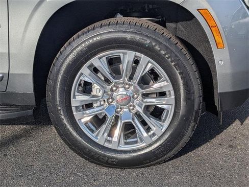 New 2026 GMC Yukon XL Denali image 11