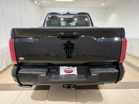 New 2026 Toyota Tundra Platinum AWD/4WD image 4