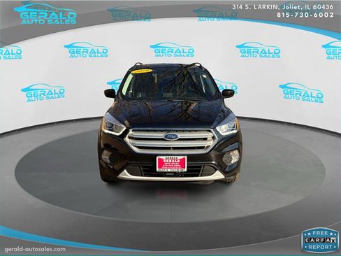 Used 2019 Ford Escape SEL image 2