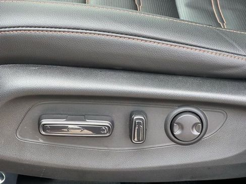 Used 2025 Honda CR-V Sport Touring image 31