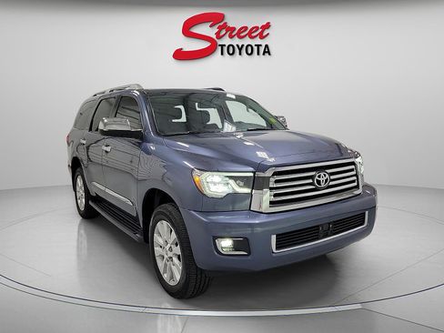 Certified 2019 Toyota Sequoia Platinum AWD/4WD image 5