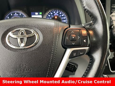Used 2019 Toyota Sienna XLE image 31