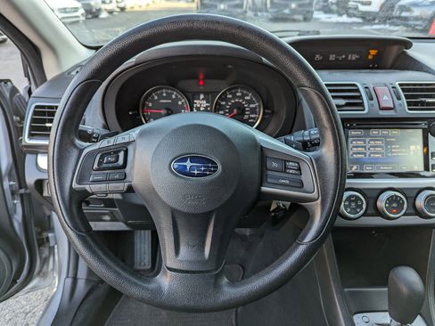 Used 2015 Subaru Crosstrek 2.0i Premium image 4