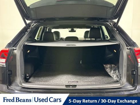 Used 2023 Volkswagen Atlas Cross Sport SEL Premium R-Line AWD/4WD image 34