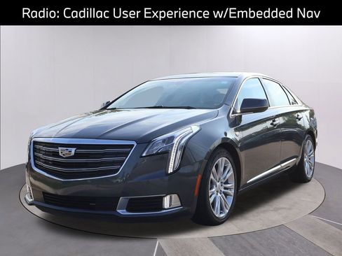 Used 2019 Cadillac XTS Luxury image 4
