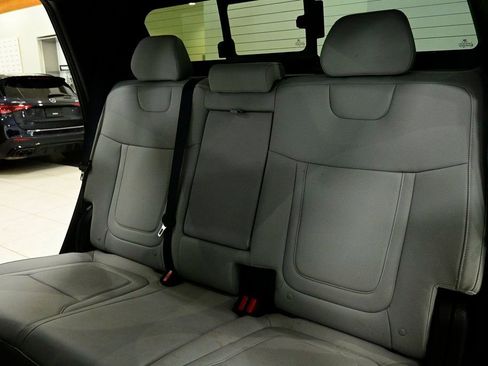 Used 2025 Hyundai Santa Cruz SEL image 16