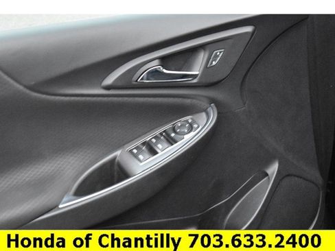 Used 2019 Chevrolet Malibu LT image 29