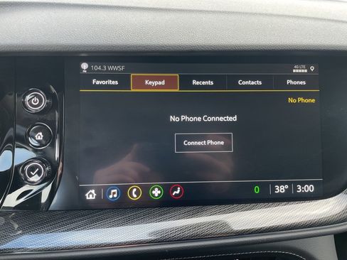 Used 2023 Buick Envision Essence image 18