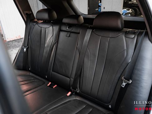 Used 2015 BMW X5 xDrive35d image 30