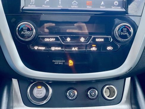 Used 2017 Nissan Murano Platinum w/ Platinum Technology Package image 34