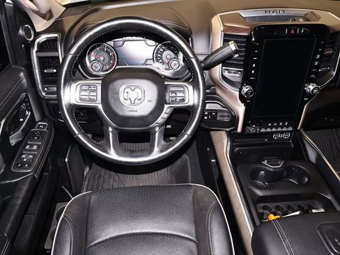 Used 2022 RAM 3500 Laramie AWD/4WD image 23