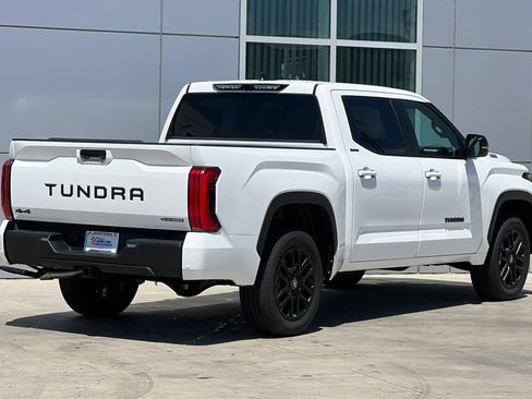 New 2026 Toyota Tundra Limited w/ Limited PVM Package AWD/4WD image 4