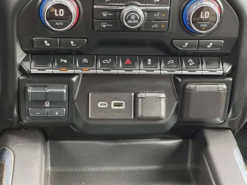 Used 2020 Chevrolet Silverado 1500 RST w/ All-Star Edition AWD/4WD image 9