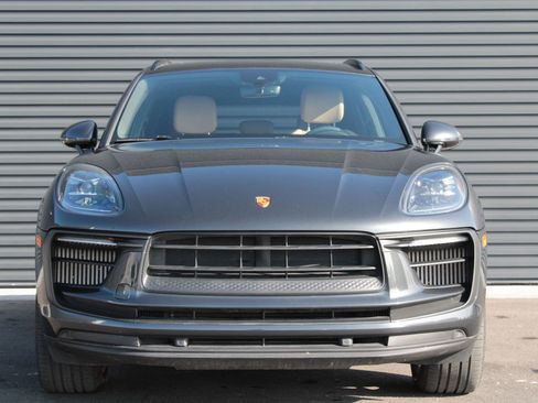 Used 2022 Porsche Macan S image 6
