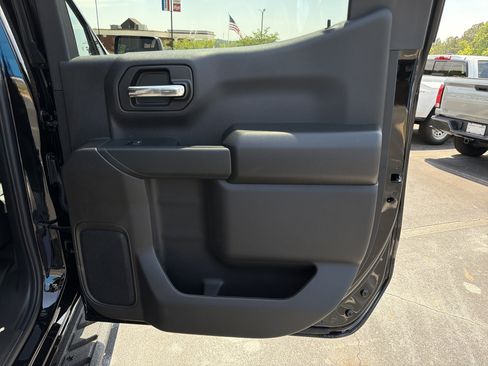 New 2026 Chevrolet Silverado 1500 Custom Trail Boss AWD/4WD image 16