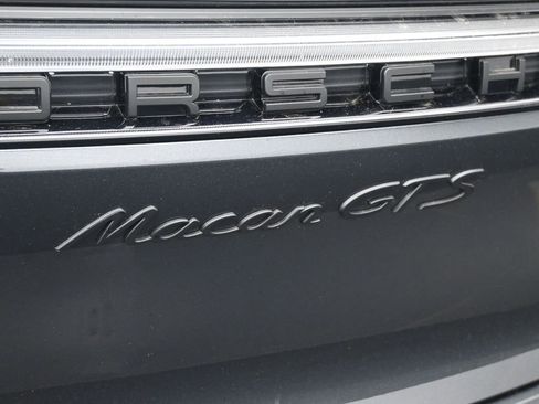 Certified 2024 Porsche Macan GTS image 9