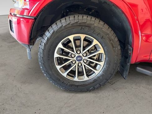 Used 2020 Ford F150 XLT w/ Equipment Group 302A Luxury AWD/4WD image 15