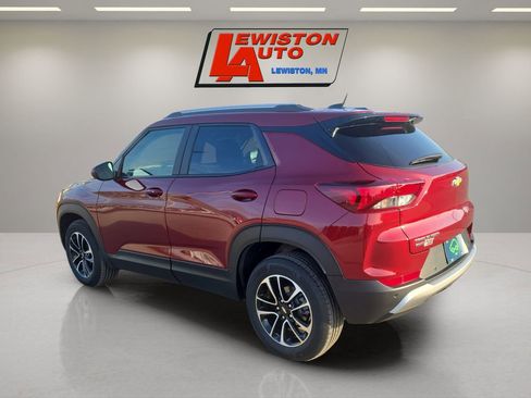 Certified 2024 Chevrolet TrailBlazer LT w/ LT Cold Weather Package image 11