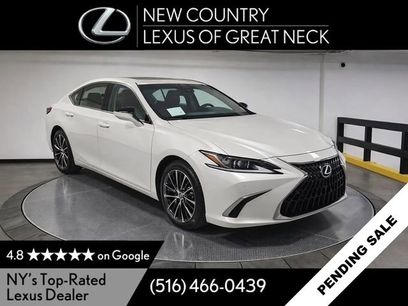 Used 2025 Lexus ES 350 w/ Premium Package