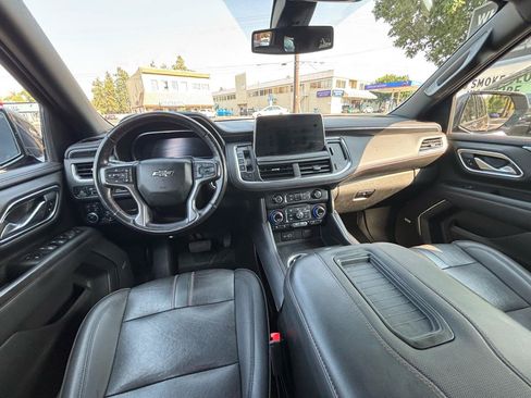 Used 2022 Chevrolet Tahoe RST w/ Luxury Package AWD/4WD image 14