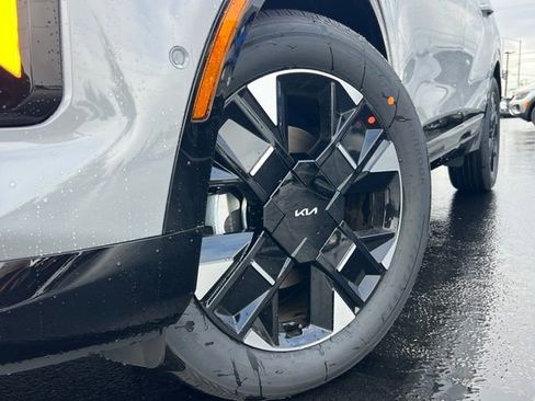 New 2026 Kia Sportage SX Prestige AWD/4WD image 2