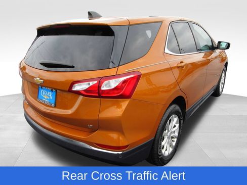 Certified 2018 Chevrolet Equinox LT FWD image 5
