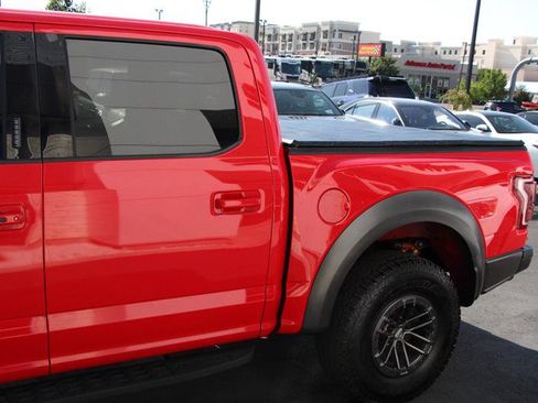 Used 2019 Ford F150 Raptor w/ Equipment Group 802A Luxury AWD/4WD image 6