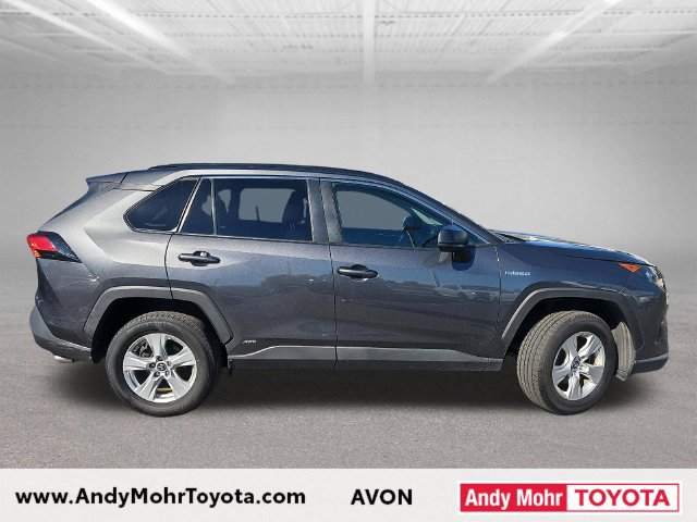 Used 2020 Toyota RAV4 LE AWD/4WD image 8