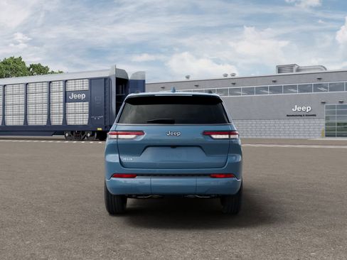 New 2026 Jeep Grand Cherokee L Limited image 7