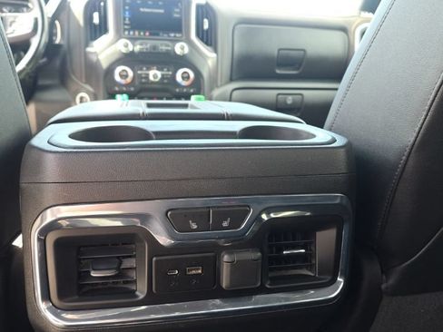 Used 2020 GMC Sierra 1500 AT4 w/ AT4 Premium Package AWD/4WD image 13