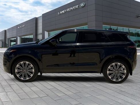 Used 2026 Land Rover Range Rover Evoque Dynamic SE AWD/4WD image 2