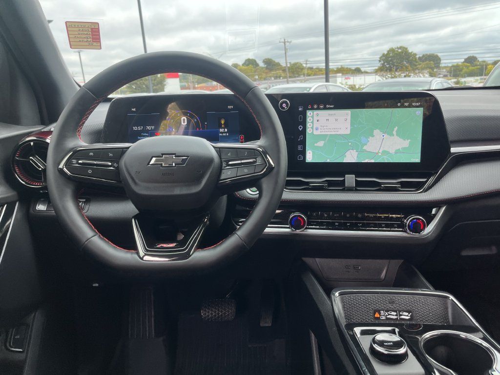 Used 2026 Chevrolet Equinox RS w/ Convenience Package III FWD image 30