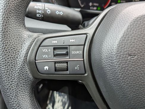 Used 2023 Honda CR-V EX image 14