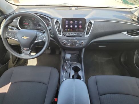 Certified 2024 Chevrolet Malibu LT FWD image 9