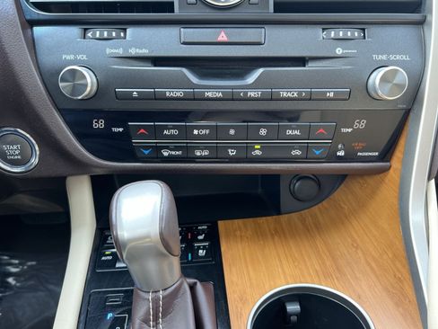 Used 2019 Lexus RX 350 AWD w/ Premium Package image 20