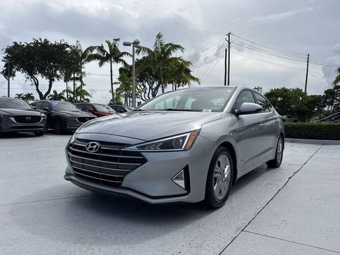 Used 2020 Hyundai Elantra Value Edition w/ Winter Weather Package FWD image 31
