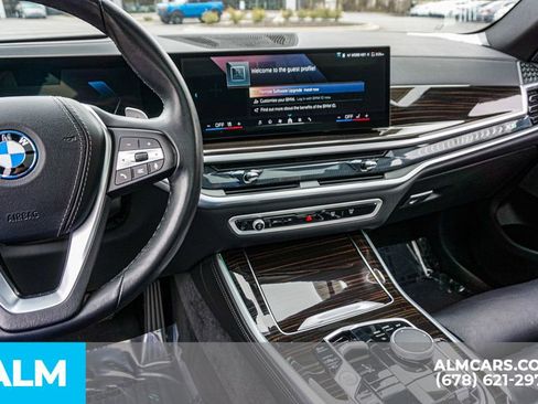 Used 2025 BMW X5 xDrive50e image 35