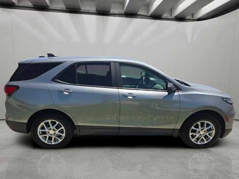 Used 2023 Chevrolet Equinox LS w/ LS Convenience Package AWD/4WD image 6