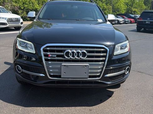 Used 2017 Audi SQ5 Prestige w/ Prestige Package AWD/4WD image 2