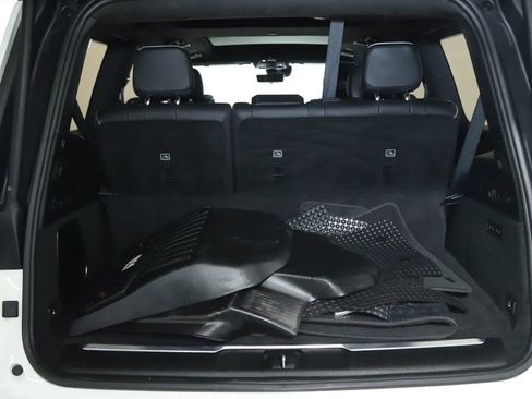 Used 2022 Jeep Grand Wagoneer Series II image 34