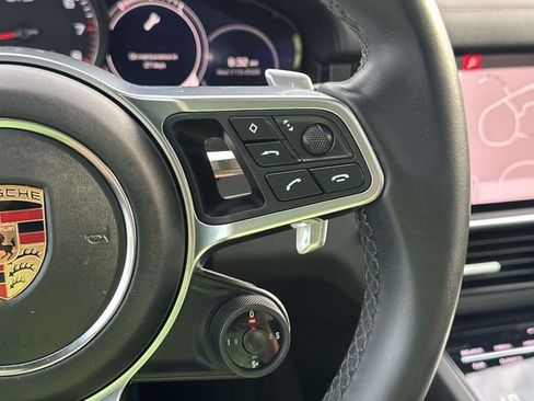 Used 2021 Porsche Cayenne GTS w/ Premium Package AWD/4WD image 30