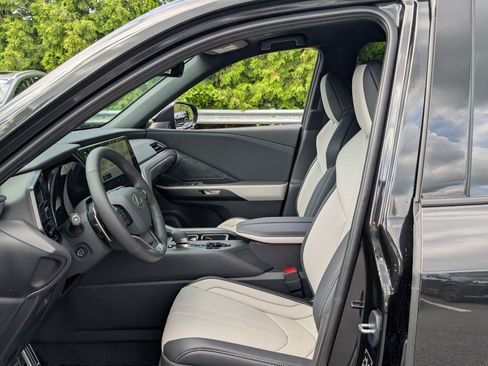New 2026 Lexus TX 500h AWD image 14