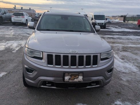 Used 2016 Jeep Grand Cherokee Overland w/ Advanced Technology Group image 3