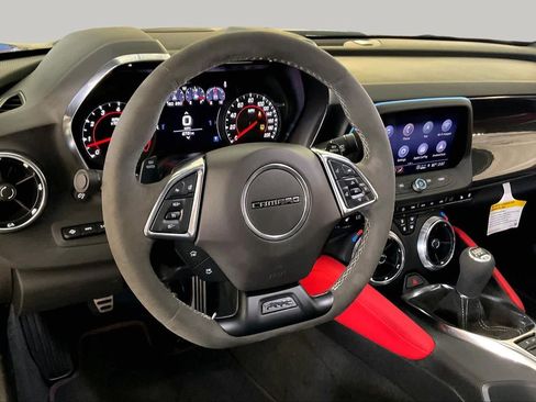 Used 2024 Chevrolet Camaro SS RWD image 16